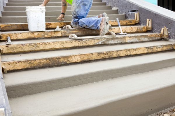 Concrete Steps Pouring in Vista
