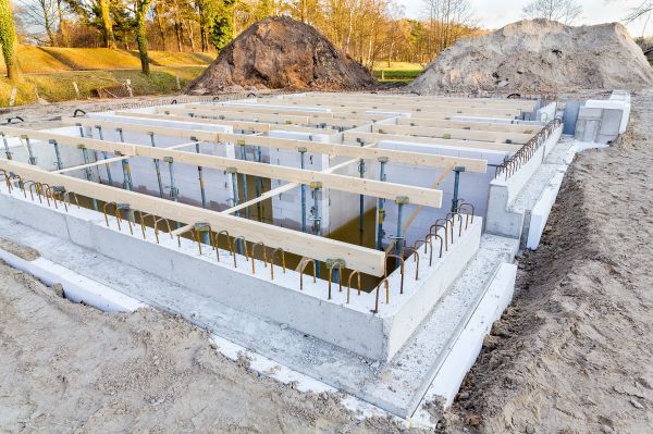Building Foundation Service in Vista