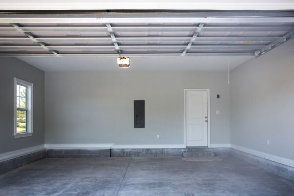 Garage Floor Pouring in Vista