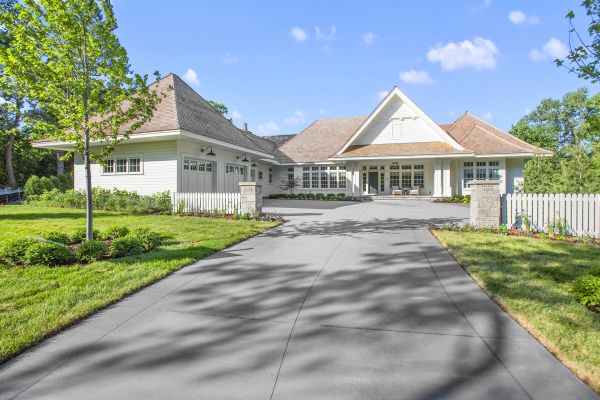 Cost of Driveway Concreting in Vista