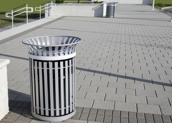 Courtyard Pavement Service in Vista